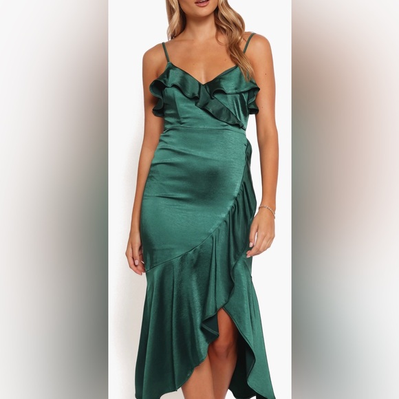 Petal & Pup Dresses & Skirts - Birdie Ruffle Detail Asymmetric Satin Dress
Petal & Pup